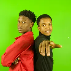 Diaforaを聴いたり、ミュージックビデオを鑑賞したり、経歴やツアー日程などを確認したりしましょう！