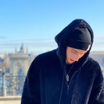 Listen to Myles Reed, watch music videos, read bio, see tour dates & more!