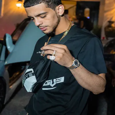 Listen to Justo Baby, watch music videos, read bio, see tour dates & more!