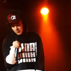 聆聽 Finesse、觀看音樂影片、閱讀小傳、查看巡演日期等！