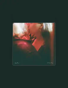 Dengarkan Meggie Brown, tonton video musik, baca bio, lihat tanggal tur & lainnya!