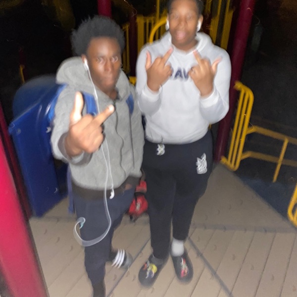 Bag (feat. 10bandleek)