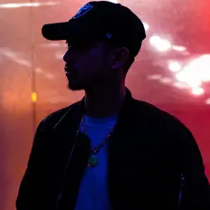 Dengarkan Mikee, tonton video musik, baca bio, lihat tanggal tur & lainnya!