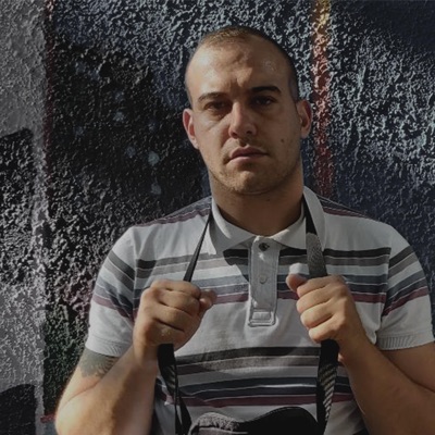 Zivimo Ovako (feat. Sentrum) - Single