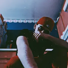 Écoutez Element, regardez des vidéoclips, lisez la biographie, consultez les dates de tournée et plus encore !