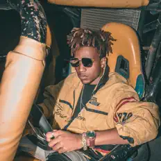 Mars_phantom을(를) 듣고, 뮤직 비디오를 보고, 약력을 읽고, 투어 일정 등을 확인하세요!