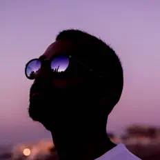 Dengarkan Gero, tonton video musik, baca bio, lihat tanggal tur & lainnya!