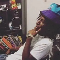 Dengarkan Lil Pablo, tonton video musik, baca bio, lihat tanggal tur & lainnya!