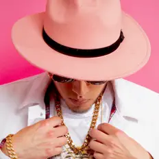 Escucha a J Guz, mira videos musicales, lee su biografía, consulta las fechas de las gira y más.