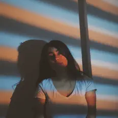 Hör dir Litchee an, schau dir Musikvideos an, lies die Biografie, finde Tourdaten und mehr!