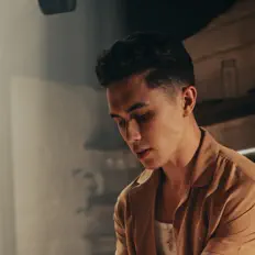 Ouça Liam Ferrari, assista a videoclipes, leia a biografia, veja as datas das turnês e mais!