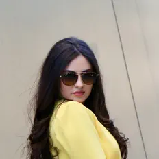 聆聽 Monika Nazaryan、觀看音樂影片、閱讀小傳、查看巡演日期等！