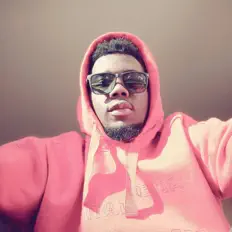 Escucha a Two Chris, mira videos musicales, lee su biografía, consulta las fechas de las gira y más.