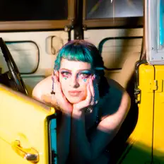 Ascolta Kindora, guarda video musicali, leggi la biografia, vedi le date del tour & altro!