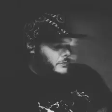 聆聽 Tommy J Gren、觀看音樂影片、閱讀小傳、查看巡演日期等！