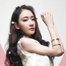 Listen to 劉丹萌, watch music videos, read bio, see tour dates & more!