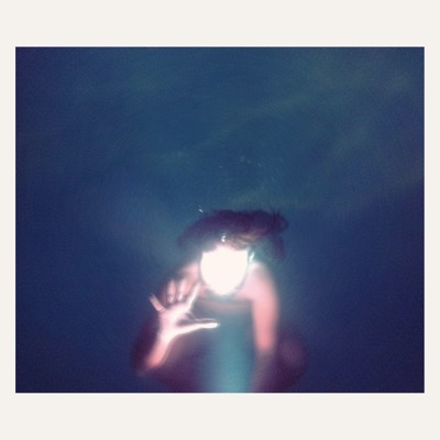 Um Só (feat. Zé Ibarra) - Single