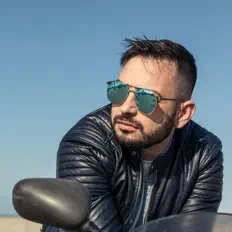 Listen to SERGIO CABARCOS, watch music videos, read bio, see tour dates & more!