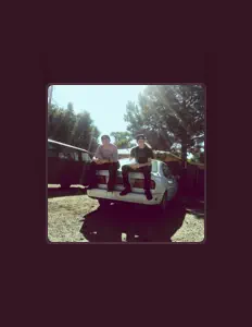 聆聽 Blunt Wrap Mafia、觀看音樂影片、閱讀小傳、查看巡演日期等！