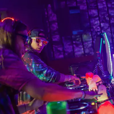 Listen to Plurthlings, watch music videos, read bio, see tour dates & more!