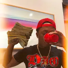 聆聽 Young Lito、觀看音樂影片、閱讀小傳、查看巡演日期等！