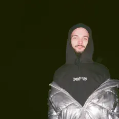 Escucha a маркони, mira videos musicales, lee su biografía, consulta las fechas de las gira y más.