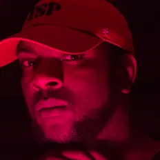 Posłuchaj wykonawcy T.A.Z D3Vil, obejrzyj teledyski, przeczytaj biografię, zobacz daty tras koncertowych i nie tylko!