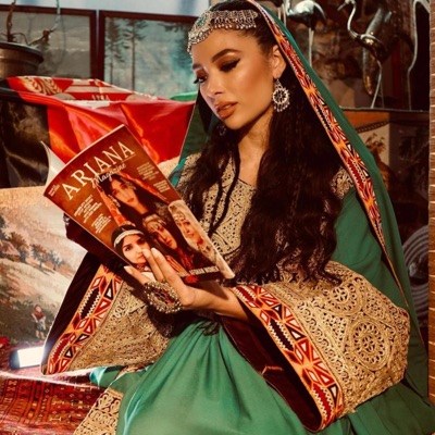 Awaaze Naw - آهنگ شاد فهیم پروانی من نیم دیوانه بلکه زندگی دیوانه است