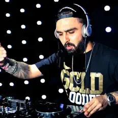 Kento을(를) 듣고, 뮤직 비디오를 보고, 약력을 읽고, 투어 일정 등을 확인하세요!