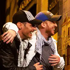 收听 Aldeskuido、观看音乐视频、阅读小传、查看巡演日期等 ！