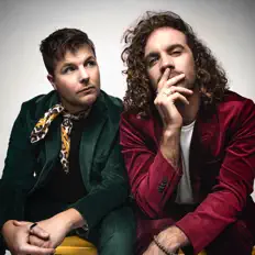 收听 ohFrank、观看音乐视频、阅读小传、查看巡演日期等 ！