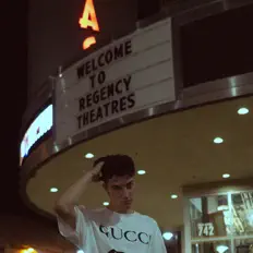 Dengarkan Gwhip, tonton video musik, baca bio, lihat tanggal tur & lainnya!