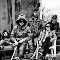 Dengarkan The Tom Fun Orchestra, tonton video musik, baca bio, lihat tanggal tur & lainnya!