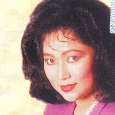 Datin Rafeah Buangを聴いたり、ミュージックビデオを鑑賞したり、経歴やツアー日程などを確認したりしましょう！