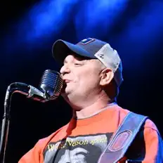 Escucha a Patrick W Stafford, mira vídeos musicales, lee la biografía, consulta fechas de giras y mucho más.