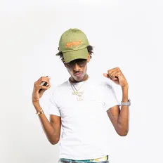 Young Mozieを聴いたり、ミュージックビデオを鑑賞したり、経歴やツアー日程などを確認したりしましょう！