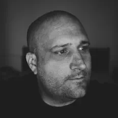 收听 Fogboi、观看音乐视频、阅读小传、查看巡演日期等 ！