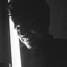 Ouça Caan, assista a videoclipes, leia a biografia, veja as datas das turnês e mais!