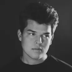 Matthew Caldwellを聴いたり、ミュージックビデオを鑑賞したり、経歴やツアー日程などを確認したりしましょう！