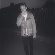 Ακούστε περιεχόμενο από Isolation, παρακολουθήστε μουσικά βίντεο, διαβάστε το βιογραφικό, δείτε ημερομηνίες περιοδείας, και πολλά ακόμη!