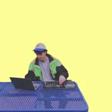 Snowzu सुनें, म्यूज़िक वीडियो देखें, बायो पढ़ें, दौरे की तारीखें और बहुत कुछ देखें!