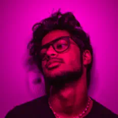 Danyal Sを聴いたり、ミュージックビデオを鑑賞したり、経歴やツアー日程などを確認したりしましょう！