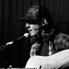 Hör dir Abe Abraham an, schau dir Musikvideos an, lies die Biografie, finde Tourdaten und mehr!