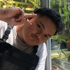 Luister naar Mumxaz, bekijk muziekvideo's, lees de bio, bekijk de tourdata, en meer!