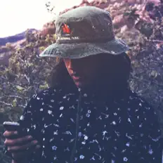 Ascolta Tui, guarda video musicali, leggi la biografia, vedi le date del tour & altro!