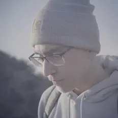 Dengarkan WOKEN, tonton video musik, baca bio, lihat tanggal tur & lainnya!