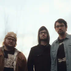 Hör dir We Were Blank an, schau dir Musikvideos an, lies die Biografie, finde Tourdaten und mehr!