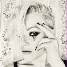 Ascolta Niki's Project, guarda video musicali, leggi la biografia, vedi le date del tour & altro!