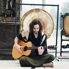 Dengarkan Michael Hewett, tonton video musik, baca bio, lihat tanggal tur & lainnya!