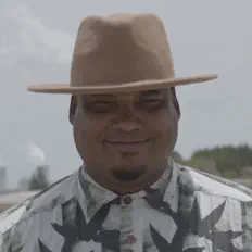 Dengarkan Joivan Jimenez, tonton video musik, baca bio, lihat tanggal tur & lainnya!